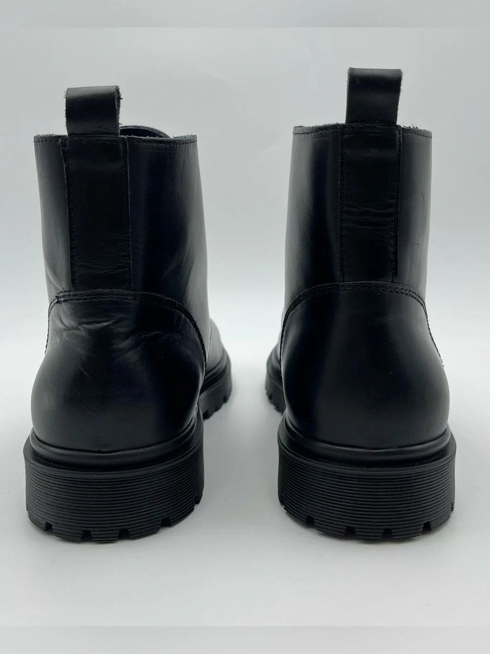 Bruno Magli polished black